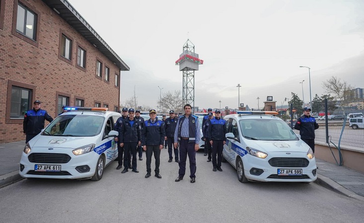 ŞEHİTKAMİL’DE OKUL ÇEVRELERİNDE GÜVENLİK SEFERBERLİĞİ  YILMAZ: “ÇOCUKLARIMIZIN GÜVEN VE HUZURU HER ŞEYDEN ÖNCE GELİR