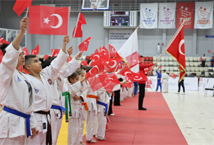 Tatami ve minderde Cumhuriyet coşkusu