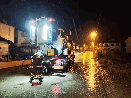 Balıkesir Büyükşehir Belediyesi Aşırı Yağışlara Karşı Teyakkuzda