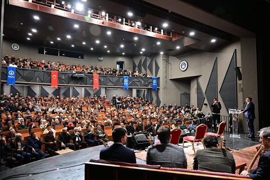 YILDIRIM BELEDİYESİ, AŞIKLIK GELENEĞİNİN ÖNEMLİ TEMSİLCİLERİNDEN AŞIK REYHANİ’Yİ ANMA GECESİ DÜZENLEDİ.