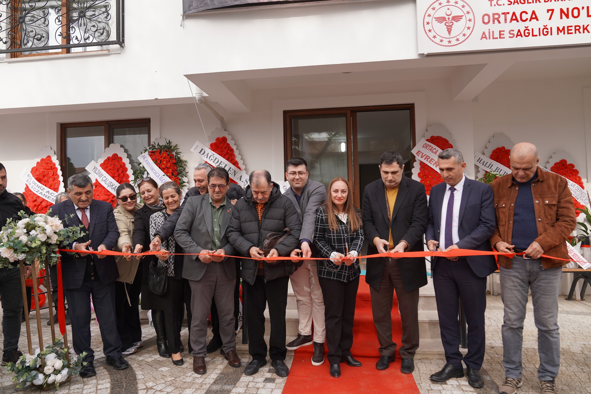ORTACA BELEDİYE BAŞKANI TEZCAN, AİLE SAĞLIĞI MERKEZİNİ AÇTI