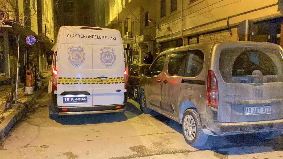 bir süredir haber  alınamayan 46 yaşındaki engelli adam, kardeşi tarafından evinde ölü bulundu.