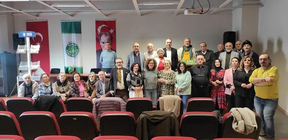 Bursa Kent Konseyi Edebiyat Çalışma Grubu tarafından “Serbest Mikrofon, Sevgi Üzerine Yazılmış En Güzel Şiirler” başlıklı etkinlik gerçekleştirildi.