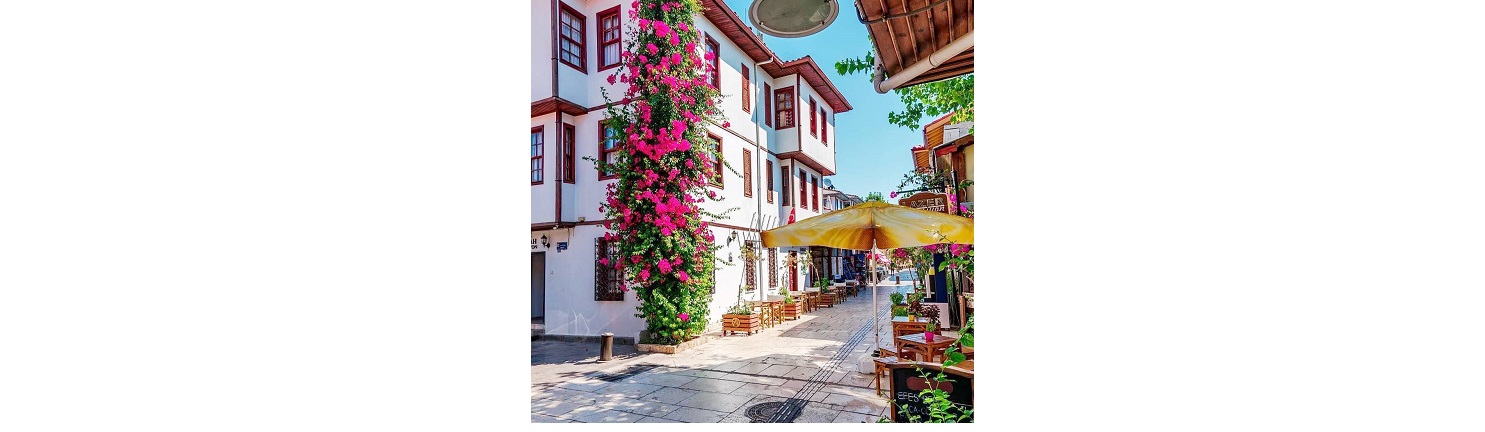  Kaleiçi 2026 Yaz Sezonuna Hazır: Antalya’nın Tarihi Kalbi Ziyaretçilerini Bekliyor