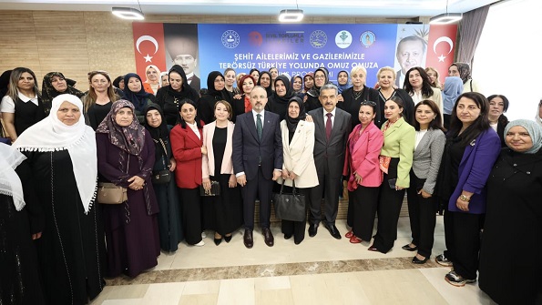 TURAN ŞIRNAK'TA: "ŞEHİT AİLELERİ VE GAZİLERİMİZ BU SÜRECİN SAHİBİDİR"