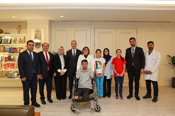 DOĞRUYOL’UN PROTEZLERİ İÇİN ÖLÇÜLER ALINDI, ÜRETİM SÜRECİ BAŞLADI