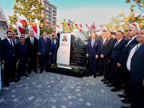 BAŞKAN YILMAZ’DAN ERBAKAN’A VEFA  ERBAKAN İSMİ İLE ŞEHİTKAMİL’DE YAŞAYACAK