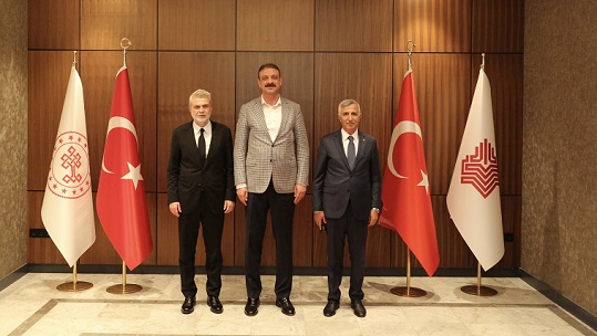 Vali Ünlüer ve Başkan Görgel’den Vakıflar Genel Müdürlüğü’ne ziyaret