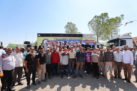 ŞAHİNBEY BELEDİYESİN’DEN ÇİFTÇİLERE 2 BİN TONLUK GÜBRE DESTEĞİ