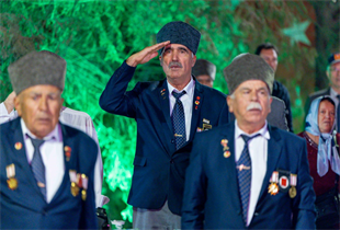 Başkan Tugay’dan şehit ve gaziler için vefa mesajı “Bu hürmet sonuna kadar gösterilecek”