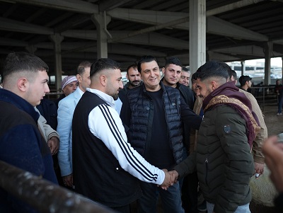  BAŞKAN YILMAZ’DAN ET MÜJDESİ  ŞEHİTKAMİL’DE ŞİMDİ SIRA ET MESELESİNDE!