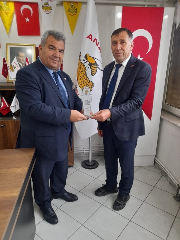 FATİH DEMİRTAŞ ANAVATAN PARTİSİNDEN ADAY