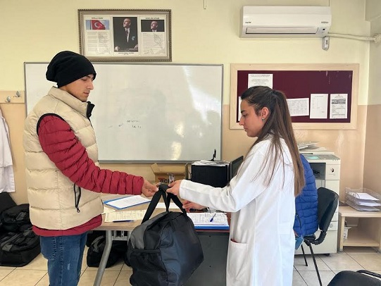 ŞAHİNBEY BELEDİYESİ MEHMETÇİĞİN YANINDA