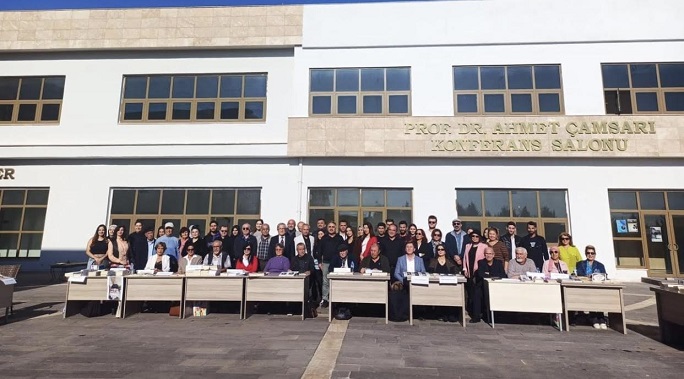  Mersin Ünüverstesi Eğitim Fakültesi Şair Yazarlarıyla buluştu
