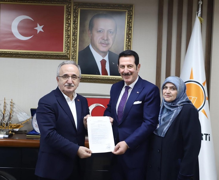 ERDOĞAN TOK, SAMSUN BÜYÜKŞEHİR BELEDIYESI’NE ADAY ADAYLIĞI MÜRACATINDA BULUNDU.