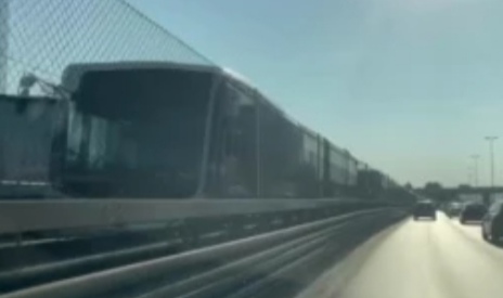 KÜÇÜKÇEKMECE METROBÜS ARIZALANDI UZUN KUYRUK OLUŞTU