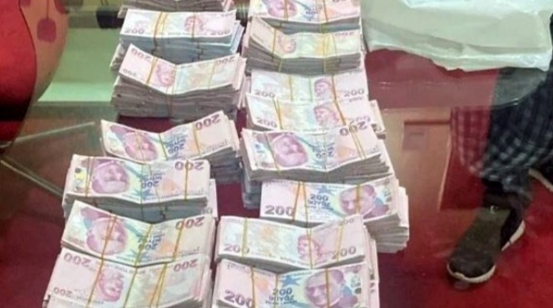 FATİH MAHALLESİNDE BİR KUMARHANEYE BASKIN