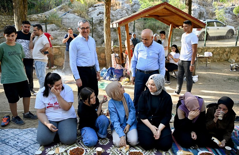 Başkan Güngör; “Yeşilgöz, Ziyaretçilerinin Büyük Beğenisini Kazanıyor”