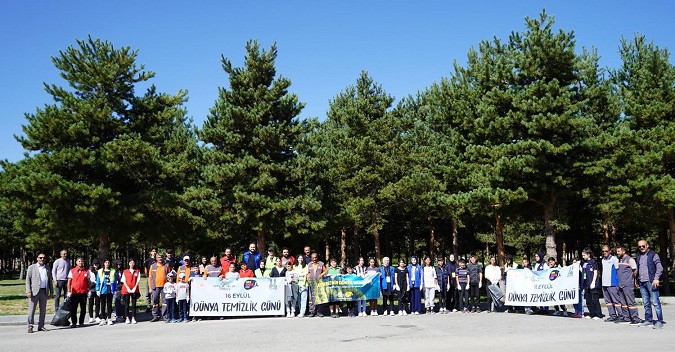 BÜYÜKŞEHİR’DEN DÜNYA TEMİZLİK GÜNÜ’NDE ANLAMLI ETKİNLİK