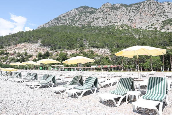    Antalya Büyükşehir Belediyesi Sarısu Kadınlar Plajı 29 Mayıs Pazartesi günü kapılarını açıyor.   