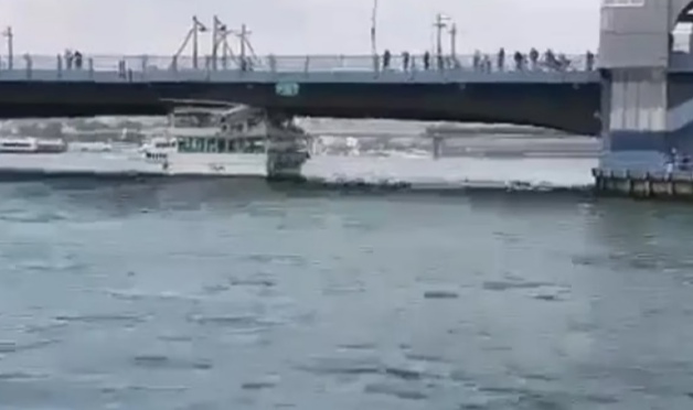 GALATA KÖPRÜSÜNDE KAZA