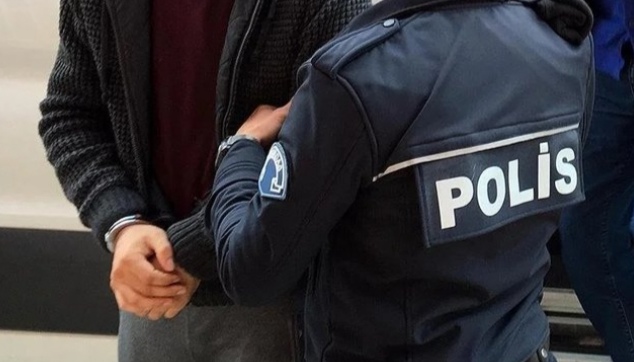  FATİH’TE SAHTE PASAPORT ATÖLYESİNDE BASKIN