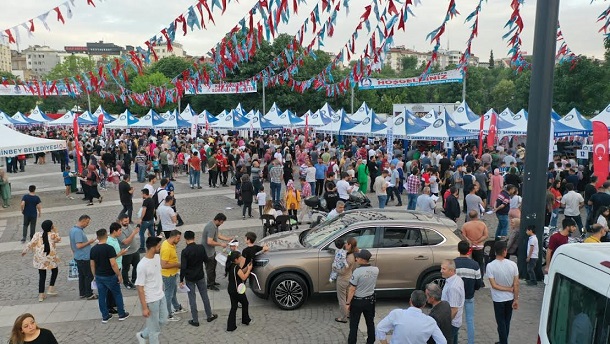 ŞAHİNBEY BELEDİYESİ’NDEN YENİ REKOR:  İKİ GÜNDE 12.527 ÜNİTE KAN BAĞIŞI   
