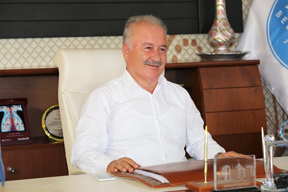    BAŞKAN ŞAHİN’DEN BABALAR GÜNÜ MESAJI