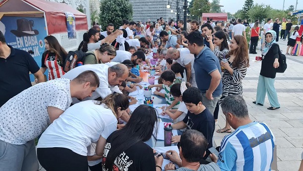 EXPO’da ‘En Baba Şenlik’   