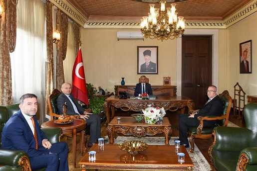 SGK VATANDAŞ ODAKLI HİZMET ANLAYIŞIYLA EN İYİ ŞEKİLDE ÇALIŞMALARINA DEVAM EDİYOR