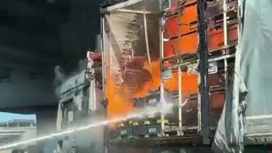 TEM Otoyolu’nda seyir halindeki tırda yangın çıktı.