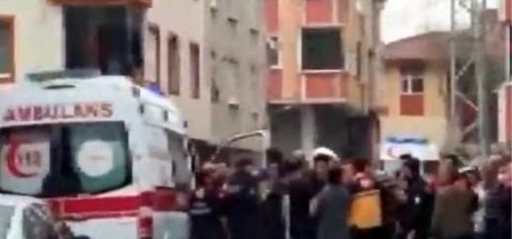 AVCILARDA SAĞLIK EKİPLERİNE SALDIRI
