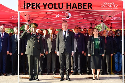Gazi Mustafa Kemal Atatürk 10 Kasım’da törenle anıldı.