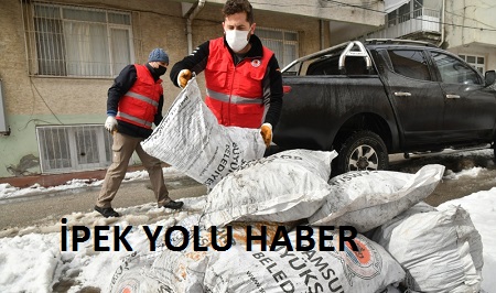  Büyükşehir’den kömür yardımı