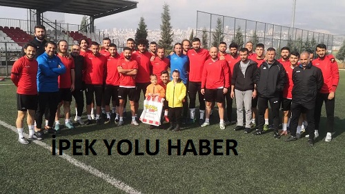 Kahramanmaraş İstiklalspor’lu Oyunculardan Örnek Davranış