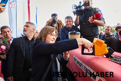 GAZİANTEP BÜYÜKŞEHİR BELEDİYE BAŞKANI ŞAHİN: “ŞU AN YÜZDE 100 HİBE MAZOT DESTEĞİNİ VEREN İLK BELEDİYE BİZ OLDUK”