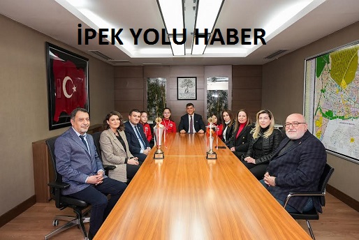 ŞEHİTKAMİL’DE FARKLI BAŞARILAR, GURUR DOLU ANLAR KUPALARLA DOLUP TAŞAN BİR MÜZE   