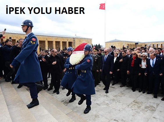      Memleket Partisi Genel Başkanı ve Cumhurbaşkanı adayı Muharrem İnce, Anıtkabir’i ziyaret etti.