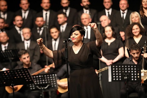 İLKADIM THM KOROSU BİRBİRİNDEN GÜZEL ESERLERİ İLKADIMLILAR İÇİN SESLENDİRDİ     THM KOROSU BAHARI KONSER İLE KARŞILADI     MUHTEŞEM TÜRKÜ GECESİNDE 28 ESER KULAKLARIN PASINI SİLDİ