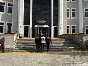 Yalova ili Armutlu da aranan şahıs yakalandı