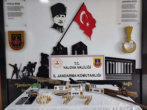 YALOVA DA UYUŞTURUCU ÇETESİNE BASKIN 