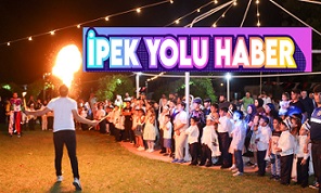  Yalova Belediyesi tarafından her yıl geleneksel olarak düzenlenen Geleneksel Sünnet Şöleni’nde çocuklar,eğlendi. Bu yılki şenlikte, 71 çocuk erkeliğe ilk adımı attı.