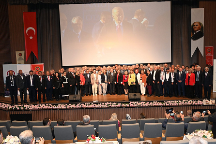 Türkiye Muhtarlar Konfederasyonu İstişare Toplantısı Isparta’da yapıldı. Muhtarlardan Başkan Başdeğirmen’e övgü dolu sözler
