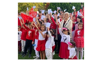 Bilge okullarından fark yaratan  cumhuriyetimizin 100. yıl kutlaması