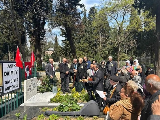 40. YILINDA AŞIK DAİMİ MEZARI BAŞINDA ANILDI