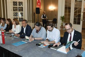 ULUS TARİHİ KENT MERKEZİ SİT ALANLARI İÇİN PAYDAŞ DANIŞMA KURULU TOPLANTILARININ İLKİ GERÇEKLEŞTİRİLDİ