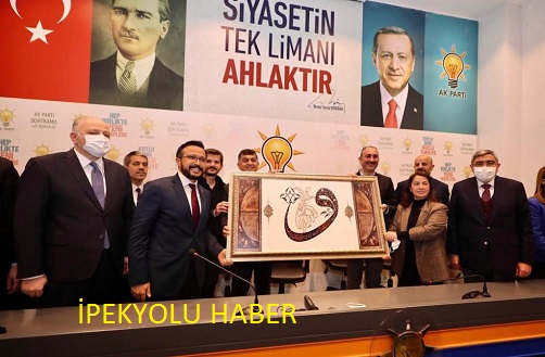 ADBULHAMİT GÜL’E, ŞEHİTKAMİL’DE COŞKULU KARŞILAMA