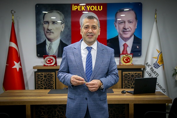  AK Parti Şehitkamil İlçe Başkanı İsmail Güler, Ramazan Bayramı’nı Tebrik Etti.
