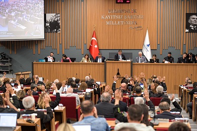 Başkan Tugay mecliste Karşıyaka Stadı ile ilgili konuştu  “Karşıyaka’nın hakkını istiyoruz”