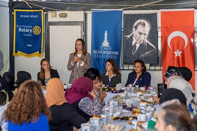 Kadifekaleli kadınlarla dayanışma sofrası